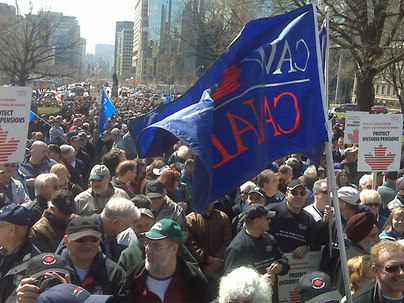 GM retirees and current workers protest at Queen's Park, demanding the Ontario government guarantee pensions for the auto company. (April 23, 2009) 