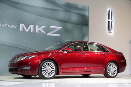 2013 Lincoln MKZ 2.0 liter gas electric hybrid. (Mark Lennihan / Associated Press)