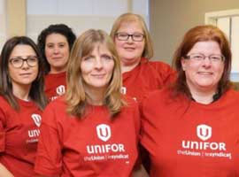 Unifor members in red shirts